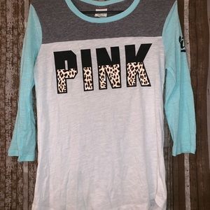 SOLD VS PINK T-shirt